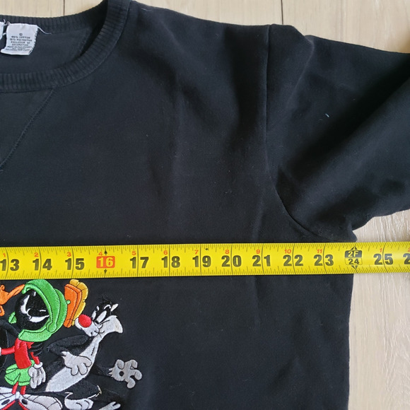 Looney Tunes Crewneck Sweatshirt Womens S Black Bugs Daffy Taz Tweety Embroidery - Picture 5 of 6